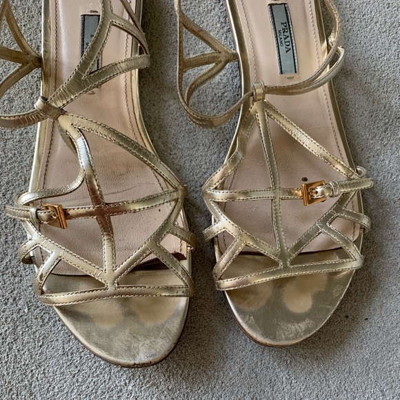 Gold Prada sandals - Picture 4 of 4